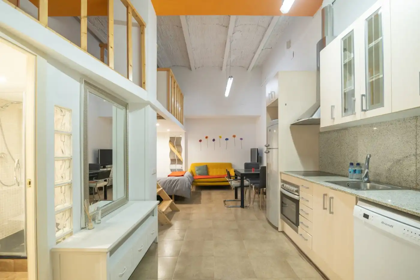 Cocina de Estudio en venta en Barcelona con Aire acondicionado, Calefacción y Amueblado