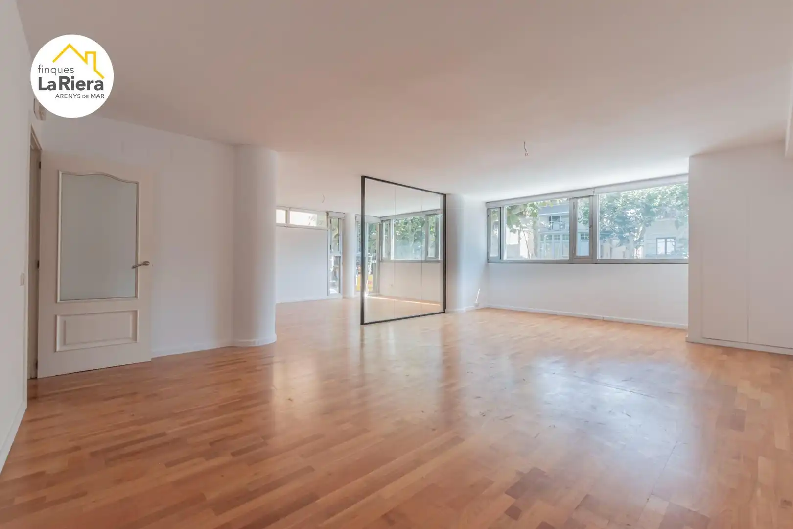 Wohnzimmer von Geschaftsraum zur Miete in Arenys de Mar