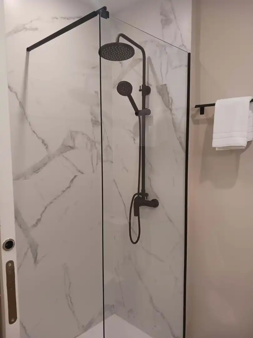 Baño de Piso en venta en Arona con Amueblado
