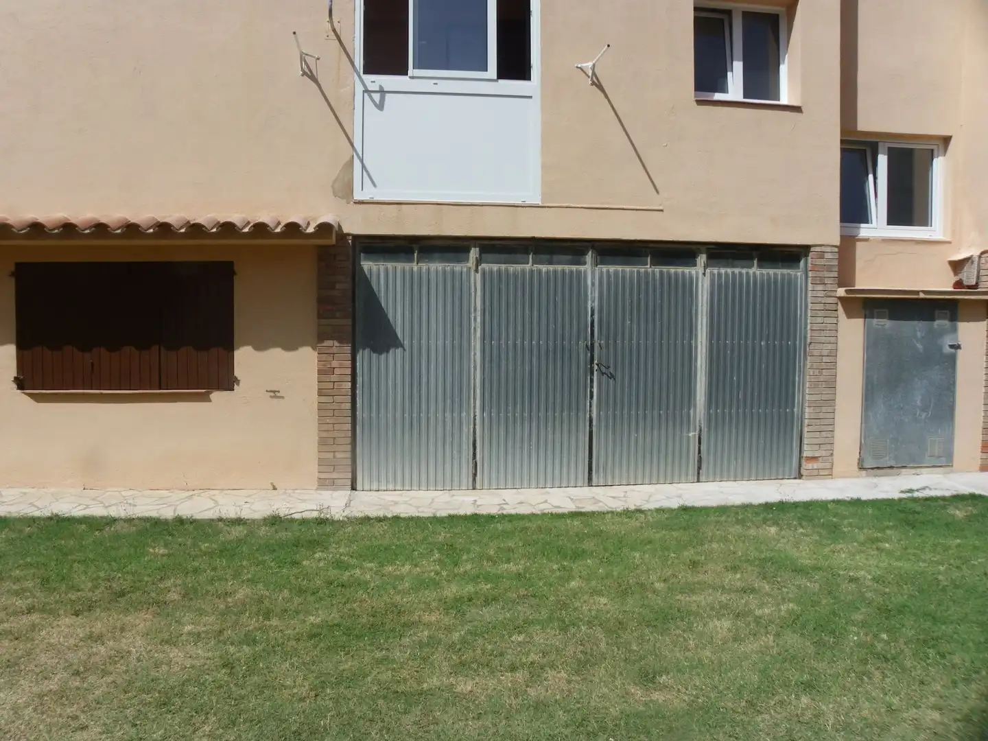 Vista exterior de Ático en venta en L'Estartit con Aire acondicionado, Calefacción y Terraza
