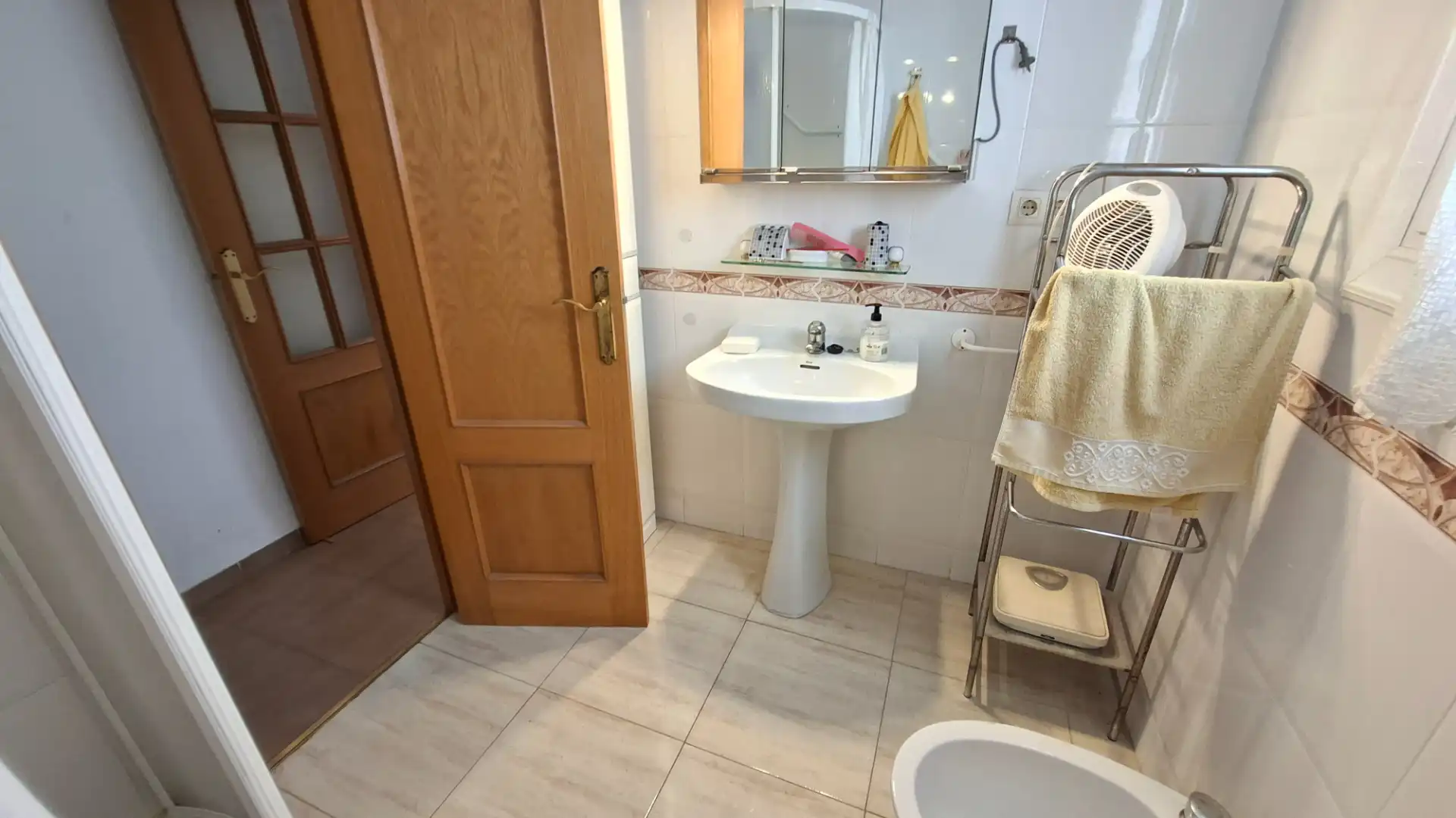 Badezimmer von Wohnung zum Verkauf in San Vicente del Raspeig / Sant Vicent del Raspeig mit Balkon