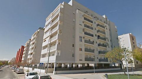 Foto 4 de Garaje en venta en Colores - Entreparques, Sevilla Capital