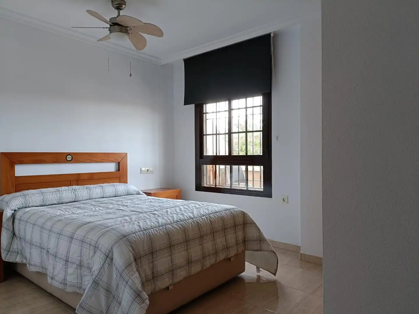 Bedroom of Flat for rent in Roquetas de Mar  with Terrace, Furnished and Community pool