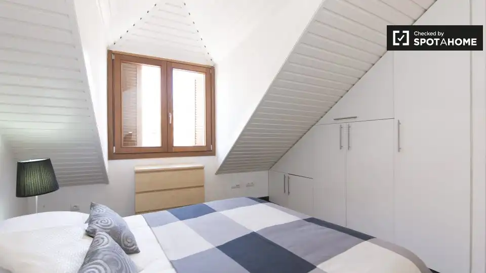 Appartamento con terrazza in affitto a Centro, imagen 12