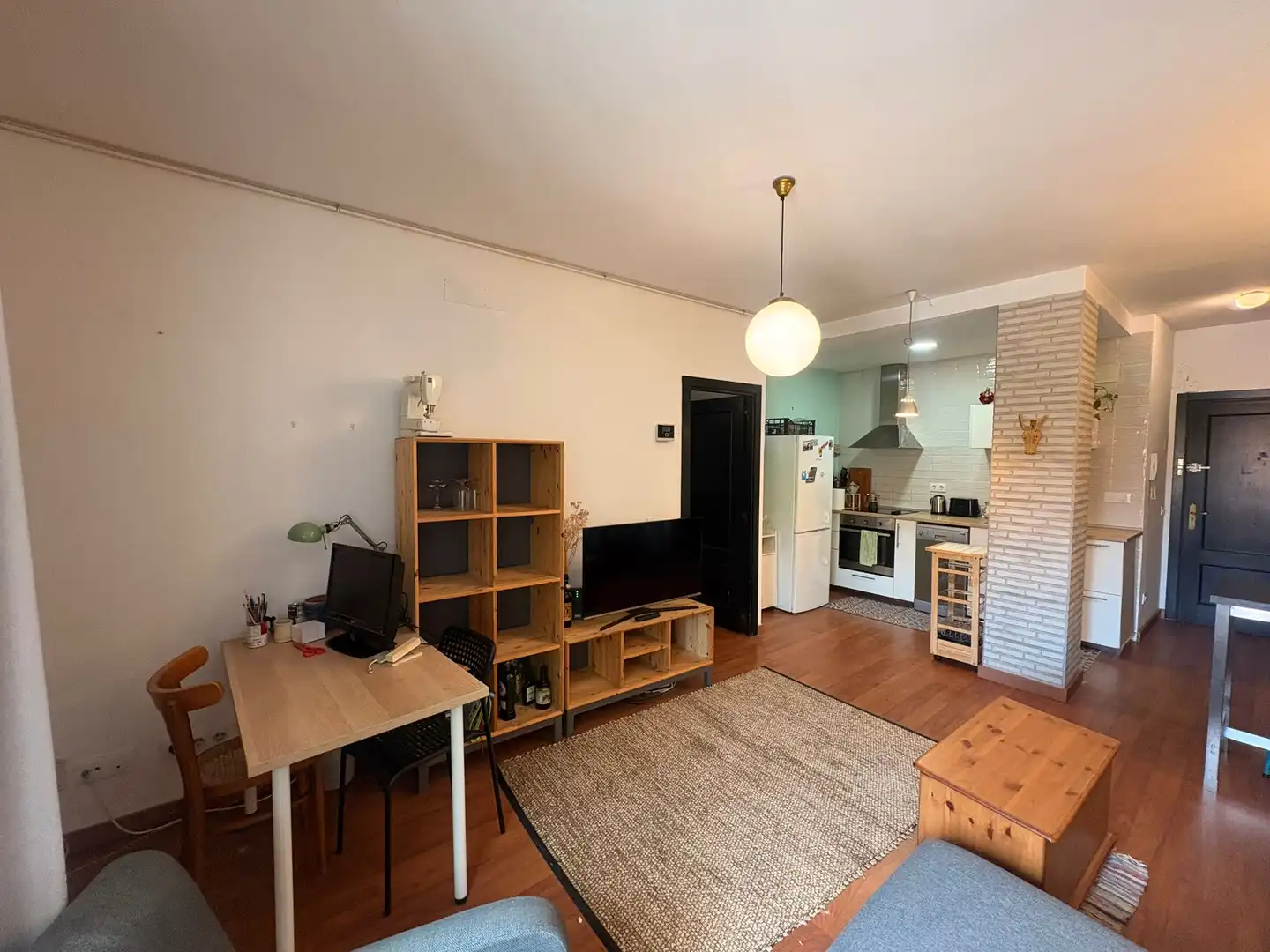 Wohnzimmer von Wohnung zur Miete in Madrid mit Heizung und Balkon
