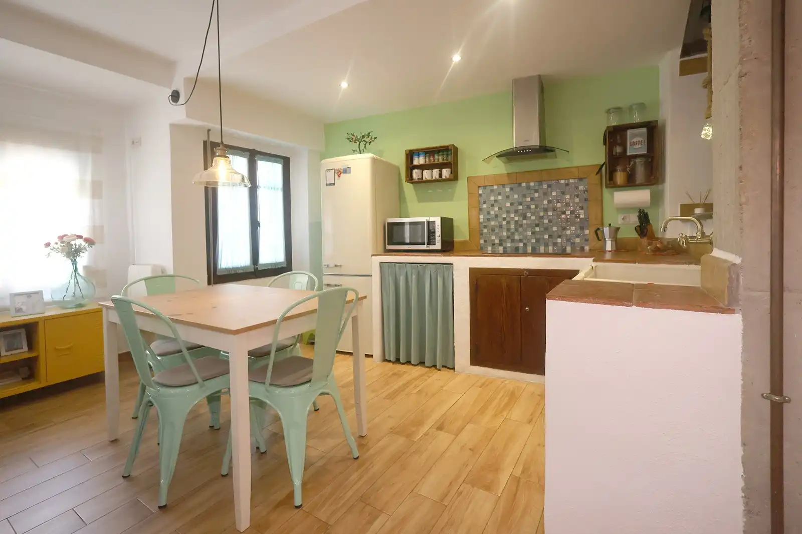 Cocina de Piso en venta en Valencia con Terraza y Balcón