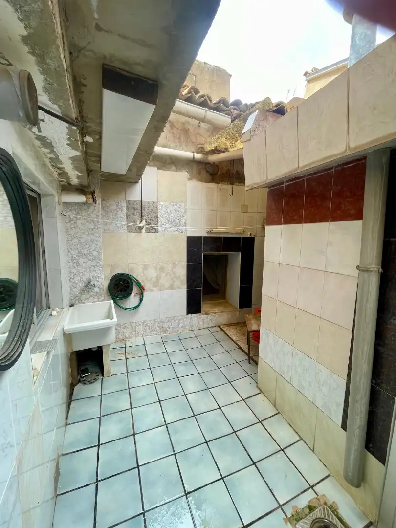 Houses for sale in Minglanilla  with Furnished