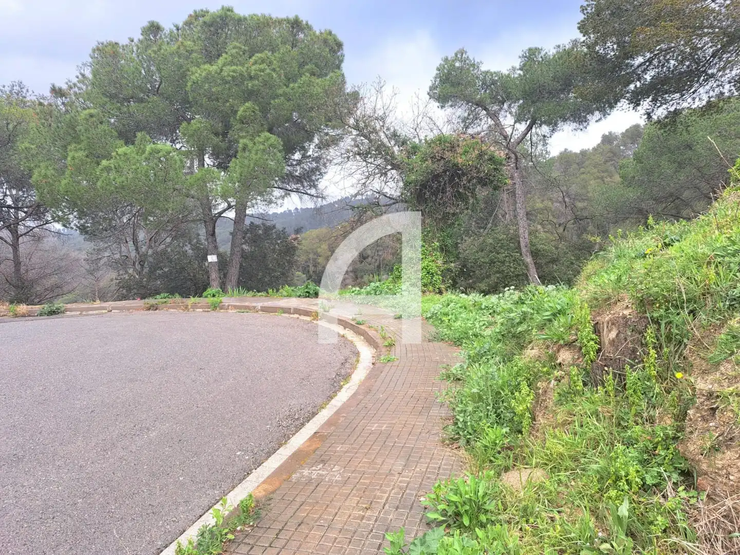 Grundstücke zum Verkauf in Canigo, Molins de Rei