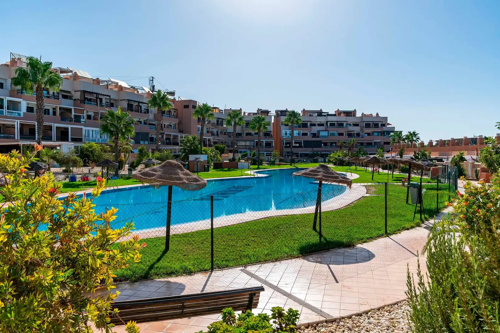 Piano terra con piscina in vendita a JUEGOS LANGUEDOC ROSELLON, imagen 3