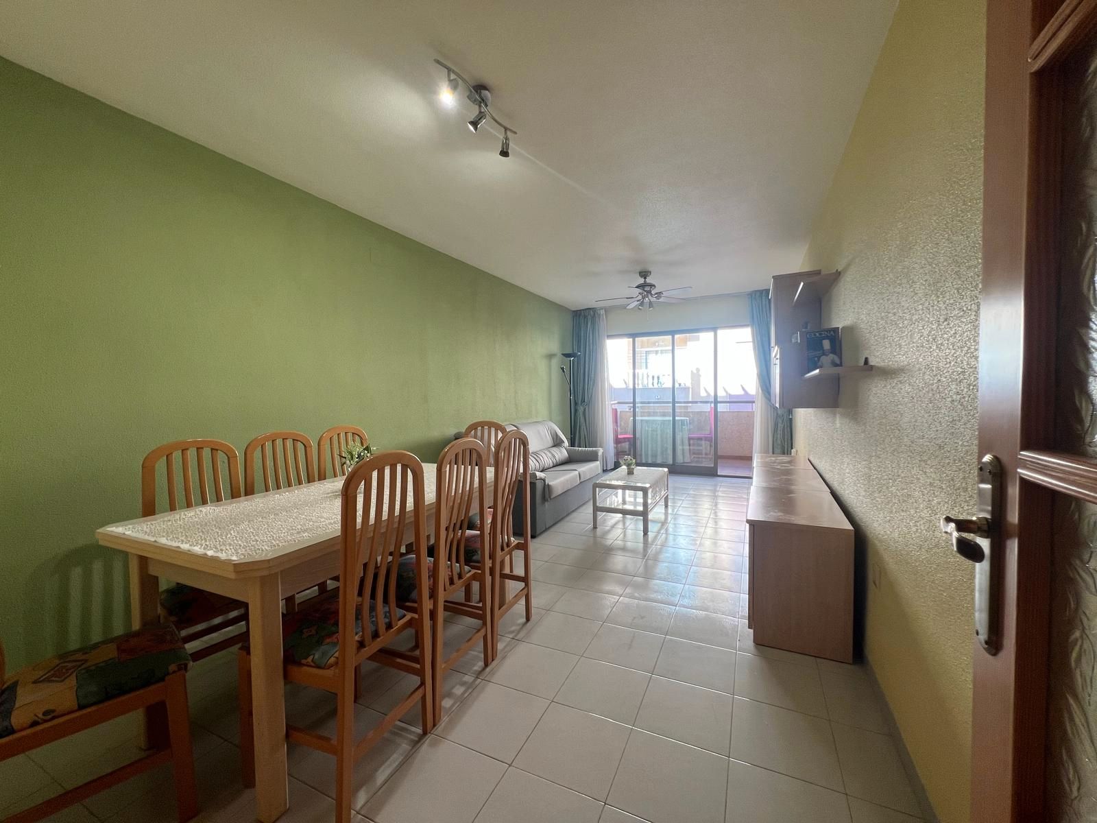 Living room of Flat for sale in Torrevieja  with Air Conditioner, Terrace and Furnished