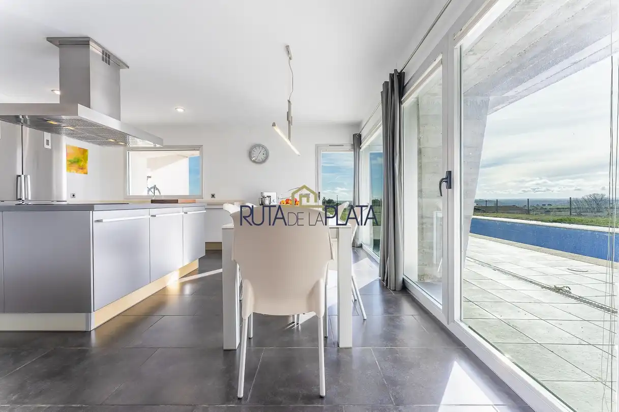 Comedor de Casa o chalet en venta en Zamora Capital  con Calefacción, Jardín privado y Piscina