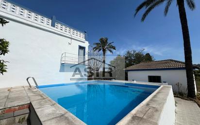 Swimming pool of House or chalet for sale in Alzira  with Air Conditioner, Terrace and Swimming Pool