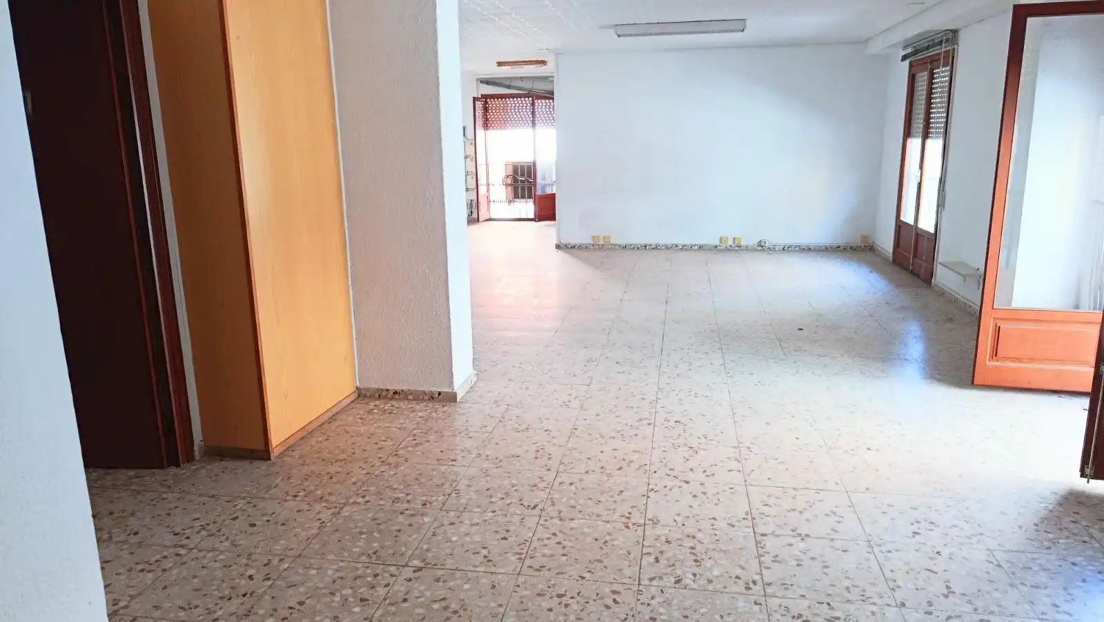 Oficina de alquiler en Elche / Elx con Aire acondicionado