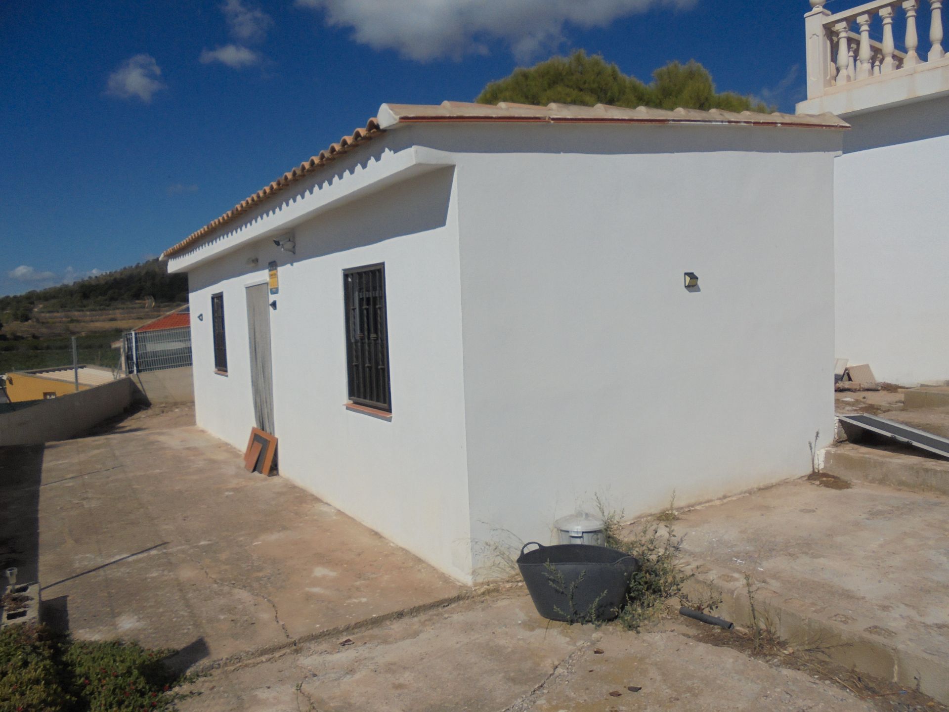 Vista exterior de Casa o xalet de lloguer en Casinos amb Moblat