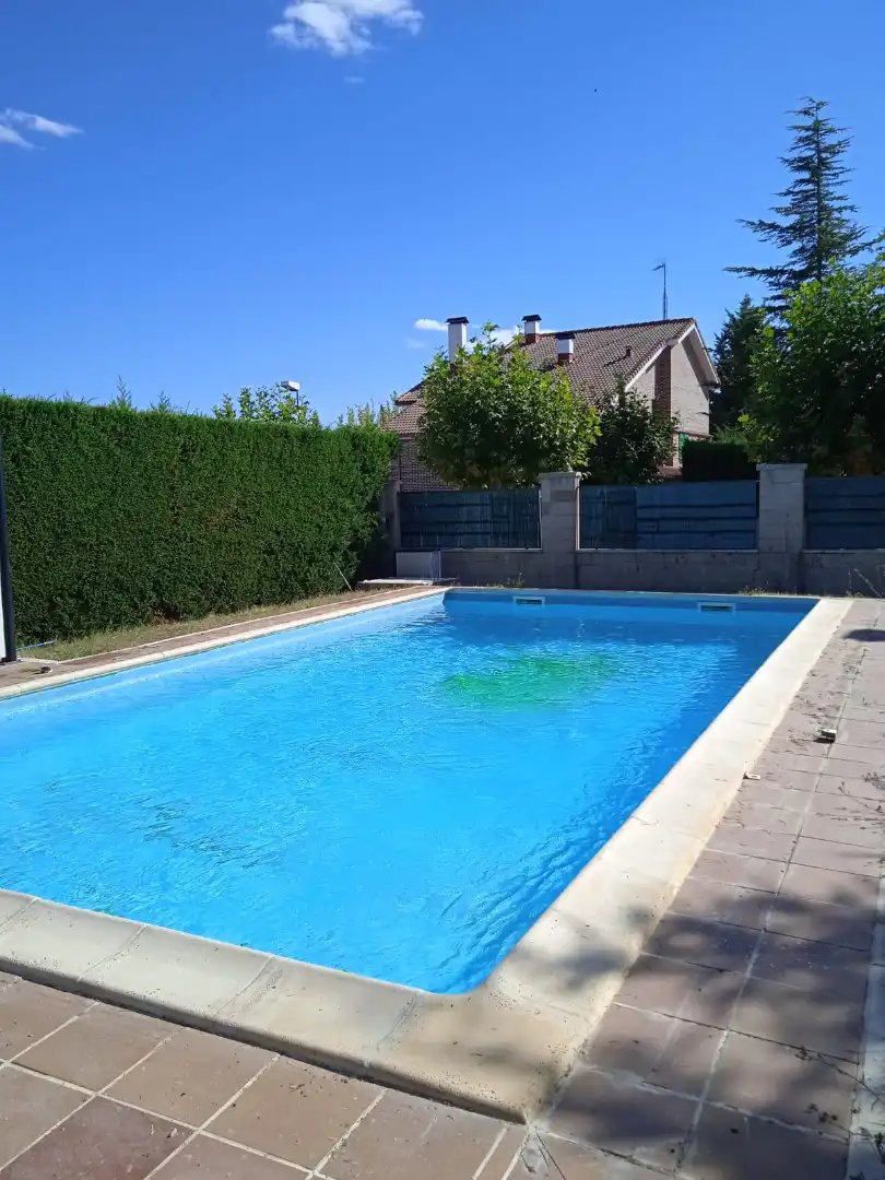 Piscina de Casa o chalet en venta en Grijota con Calefacción, Jardín privado y Piscina