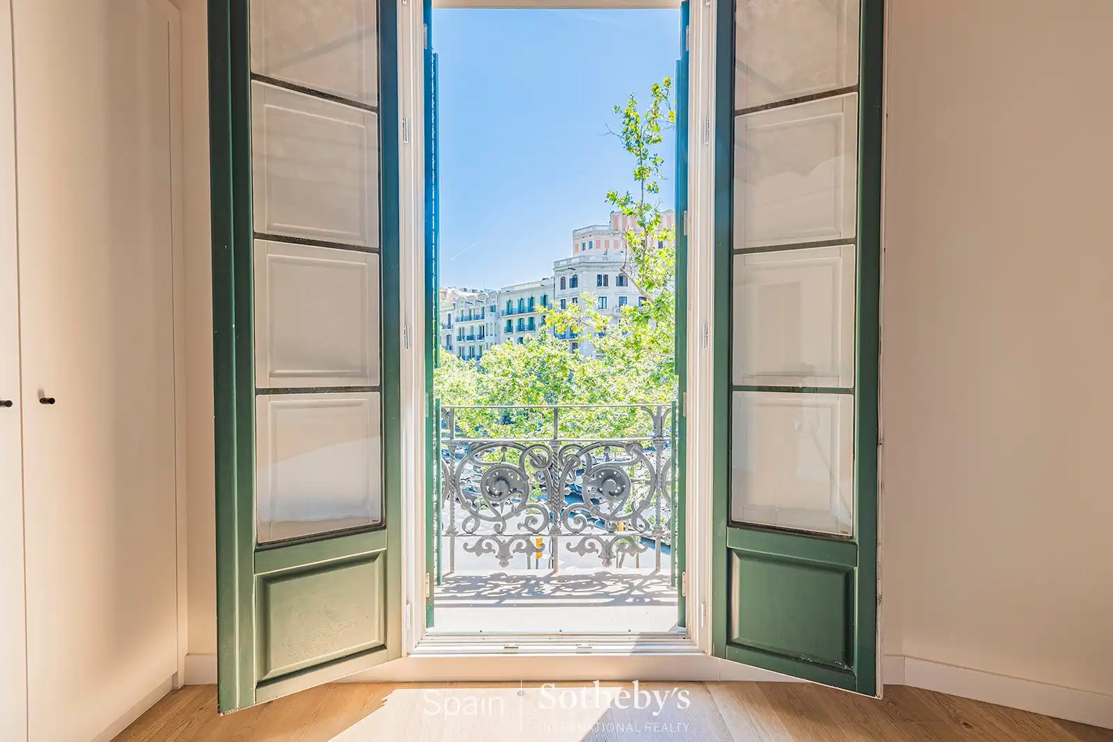 Apartament amb ascensor en venda a Gran Via de les Corts Catalanes, imagen 24