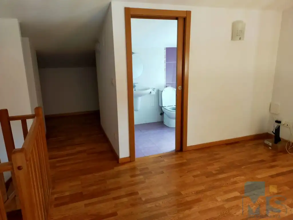 Dúplex en venta en Donostia - San Sebastián  con Lavadora, Microondas y Balcón