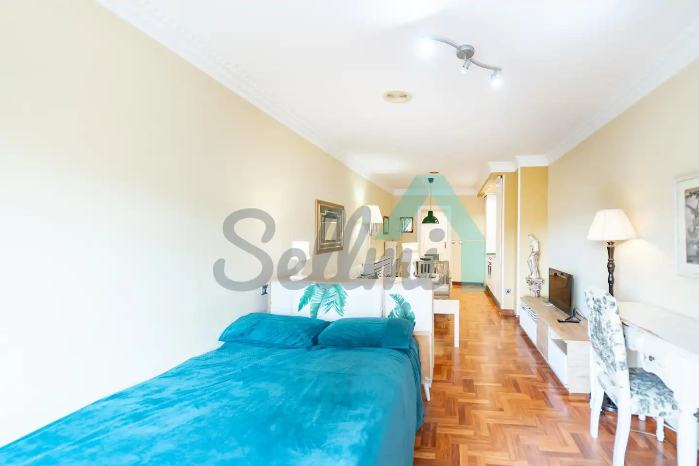 Bedroom of Study for rent in Oviedo   with Heating, Parquet flooring and Furnished