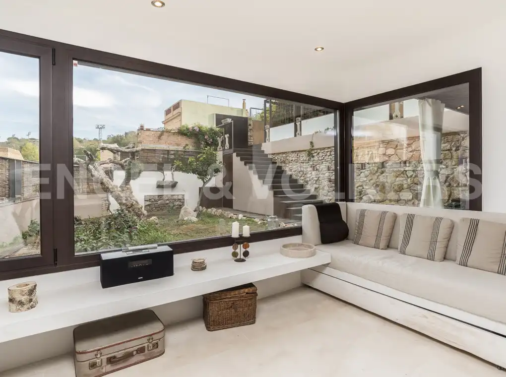 Sala de estar de Casa adosada de alquiler en Barcelona con Calefacción, Jardín privado y Terraza