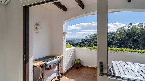 Foto 5 de Planta baja en venta en Los Arqueros - Puerto del Almendro, Benahavís