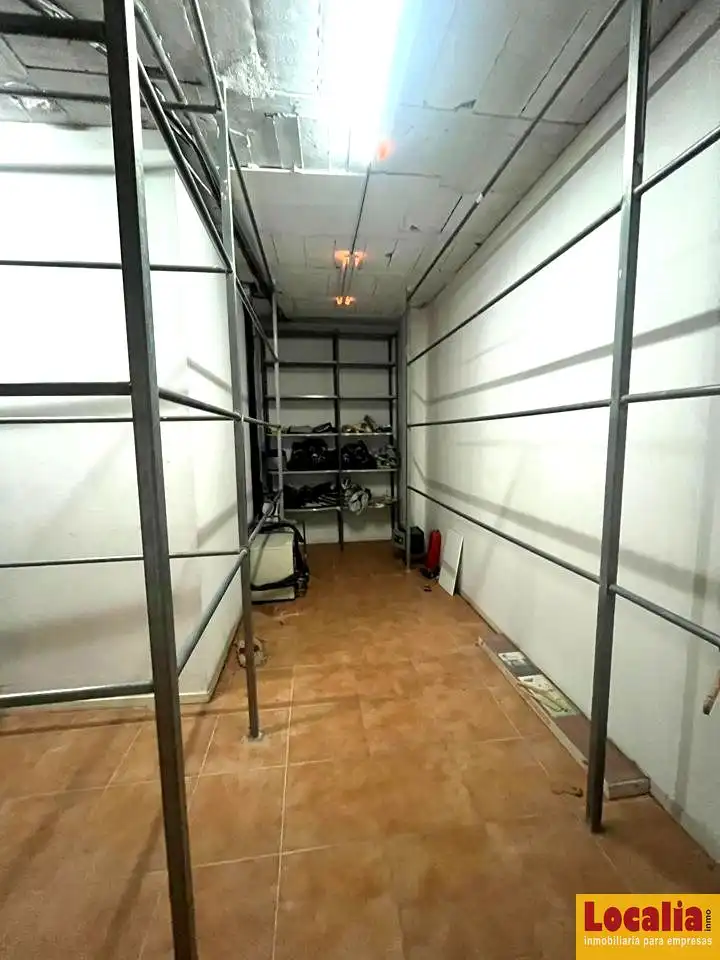 Local comercial en alquiler en Mayor, imagen 13