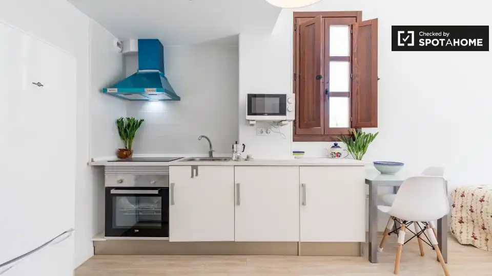 Habitación en El Cabanyal - El Canyamelar