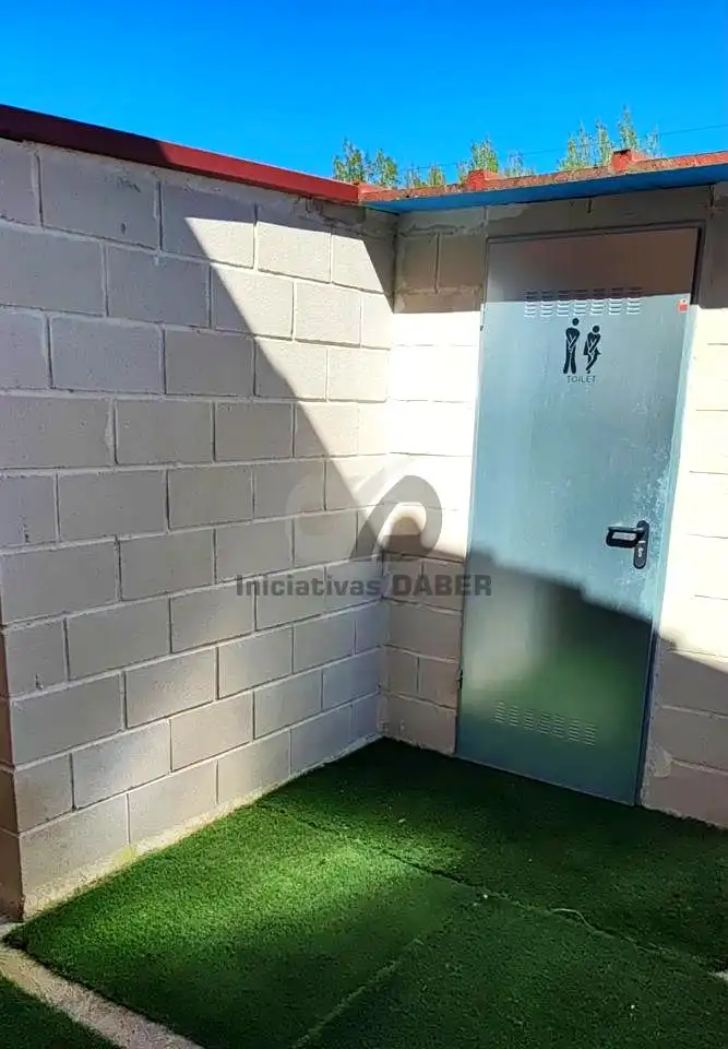 Parking de Casa o chalet en venta en El Casar de Escalona con Aire acondicionado, Jardín privado y Terraza