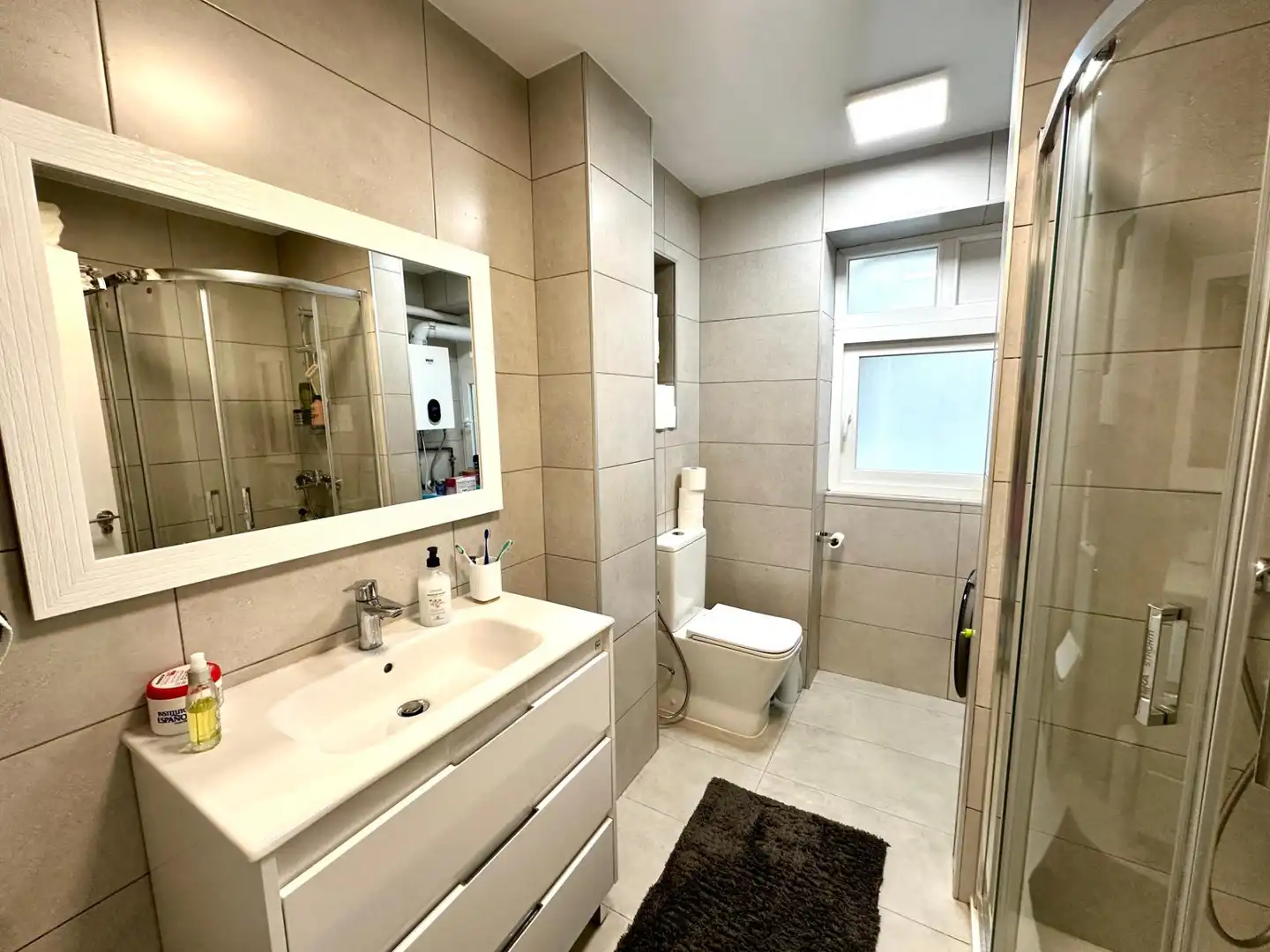 Bany de Apartament en venda en Alicante / Alacant amb Aire condicionat, Calefacció i Terrassa