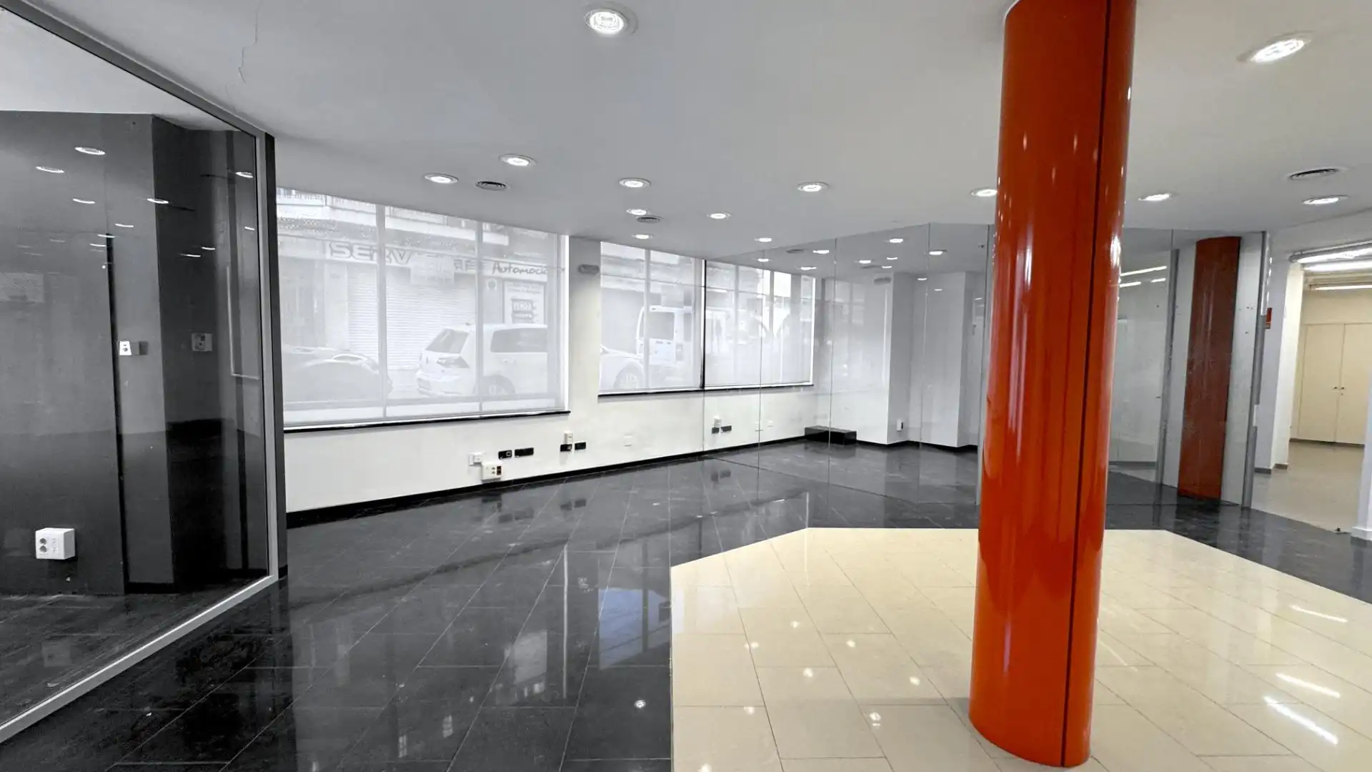 Local commercial à louer à Avenida JOSEP TARRADELLAS,DE, imagen 38