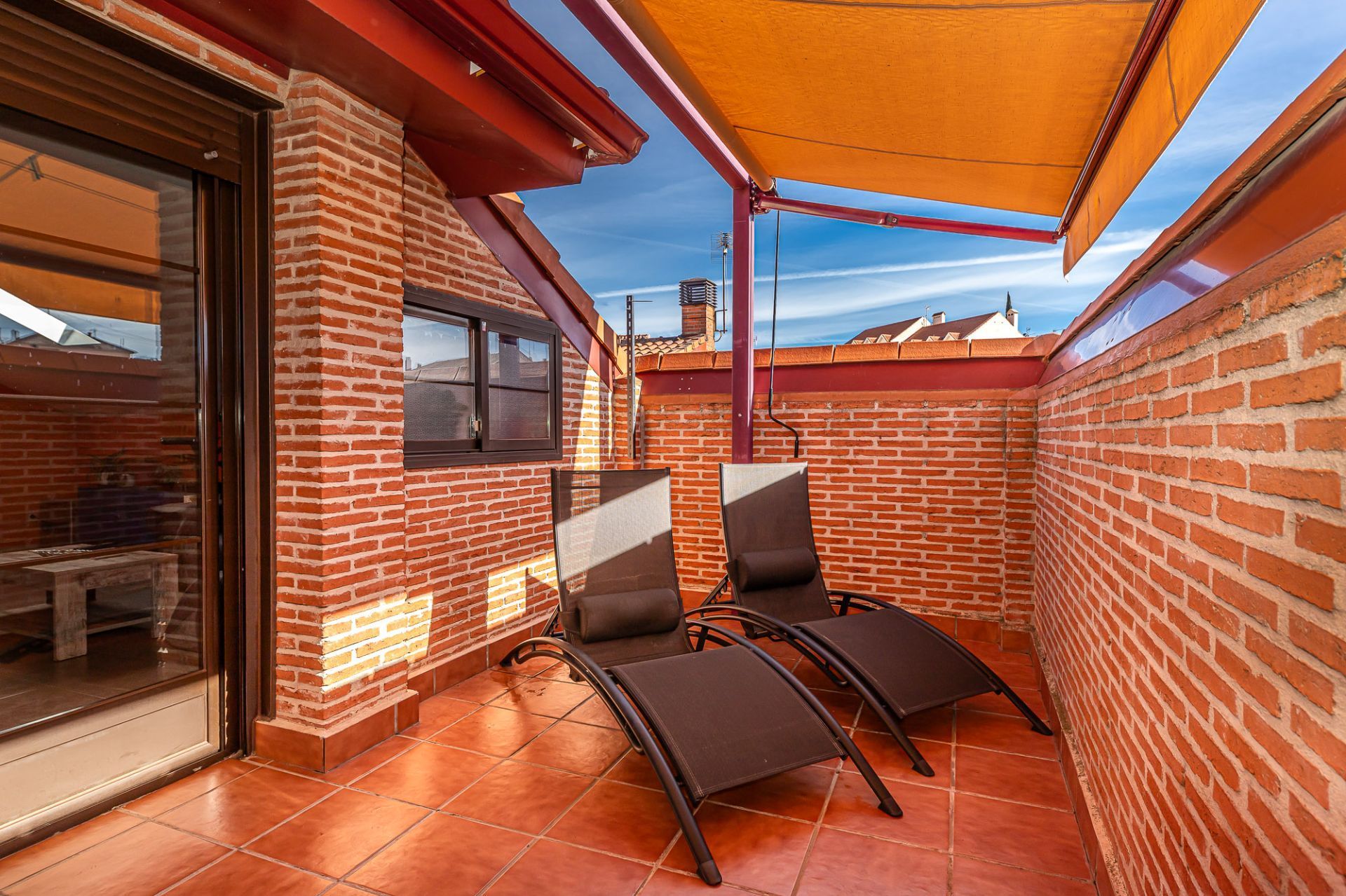 Terrace of Attic for sale in Los Santos de la Humosa  with Air Conditioner, Heating and Terrace