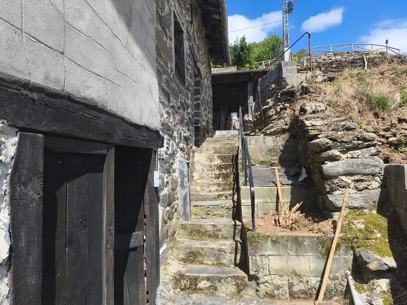 Vista exterior de Casa o chalet en venta en Allande con Amueblado