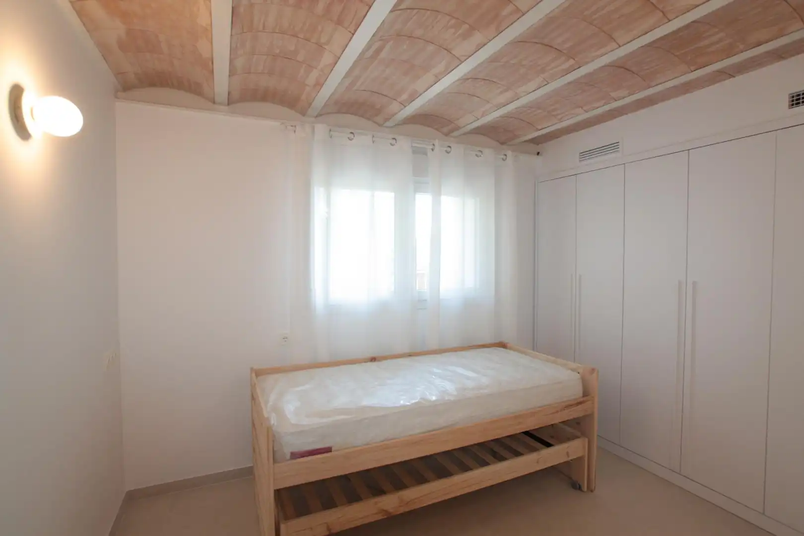 Dormitori de Casa o xalet de lloguer en La Zubia