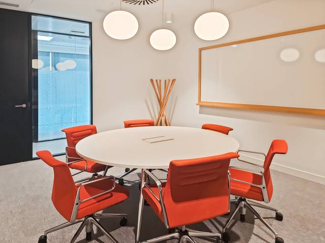 Oficina en Alquiler en Passeig de la Zona Franca, 105 en La Marina del Port