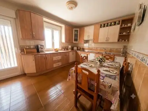 Cuina de Casa o xalet en venda en Valdeobispo amb Aire condicionat