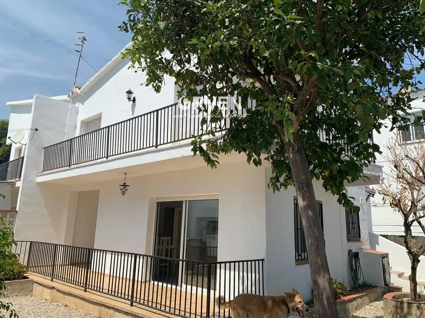 Casa pareada con jardín en venta en Xile, imagen 2