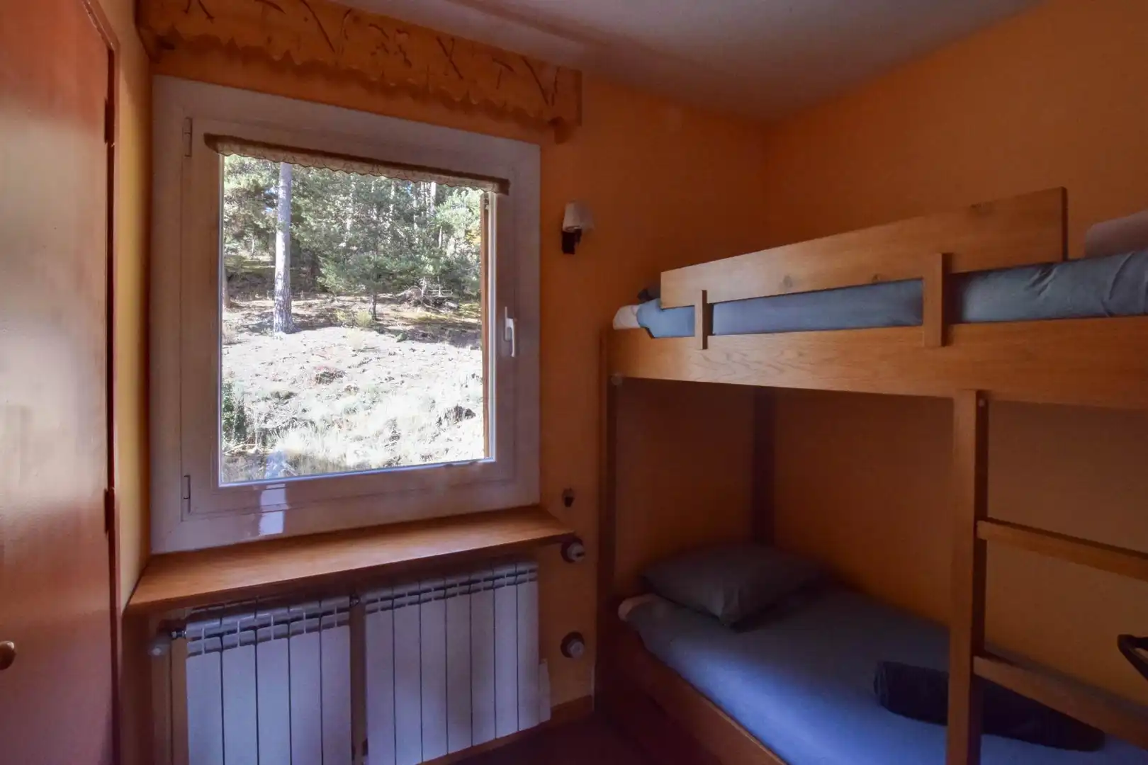 Habitación de Apartamento en venta en Alp con Aire acondicionado, Calefacción y Terraza