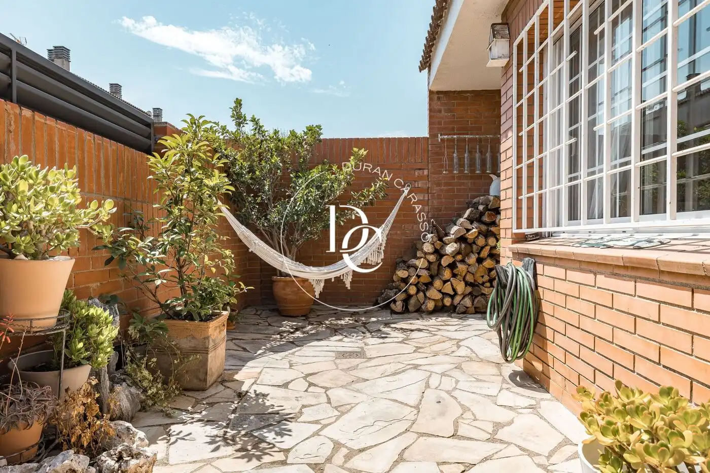 Terraza de Casa o chalet en venta en Sant Joan Despí con Aire acondicionado, Calefacción y Jardín privado