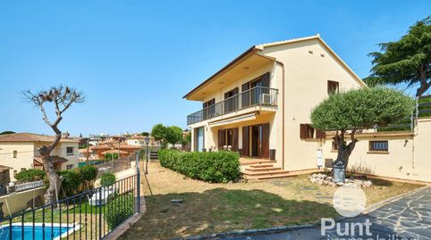 Foto 2 de Casa o xalet en venda a Premià de Dalt, Barcelona