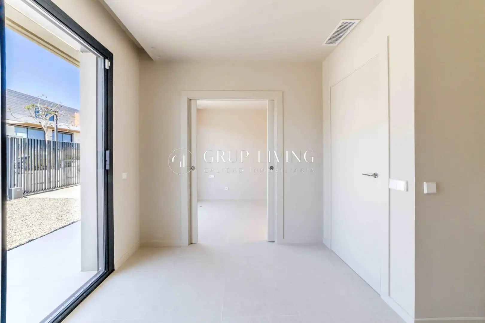 Habitación de Casa o chalet en venta en Sitges con Aire acondicionado, Calefacción y Jardín privado