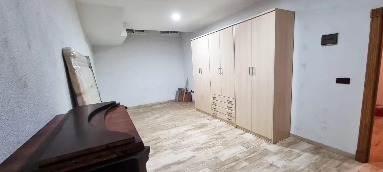 Wohnung zum Verkauf in Elche / Elx mit Klimaanlage und Abstellraum