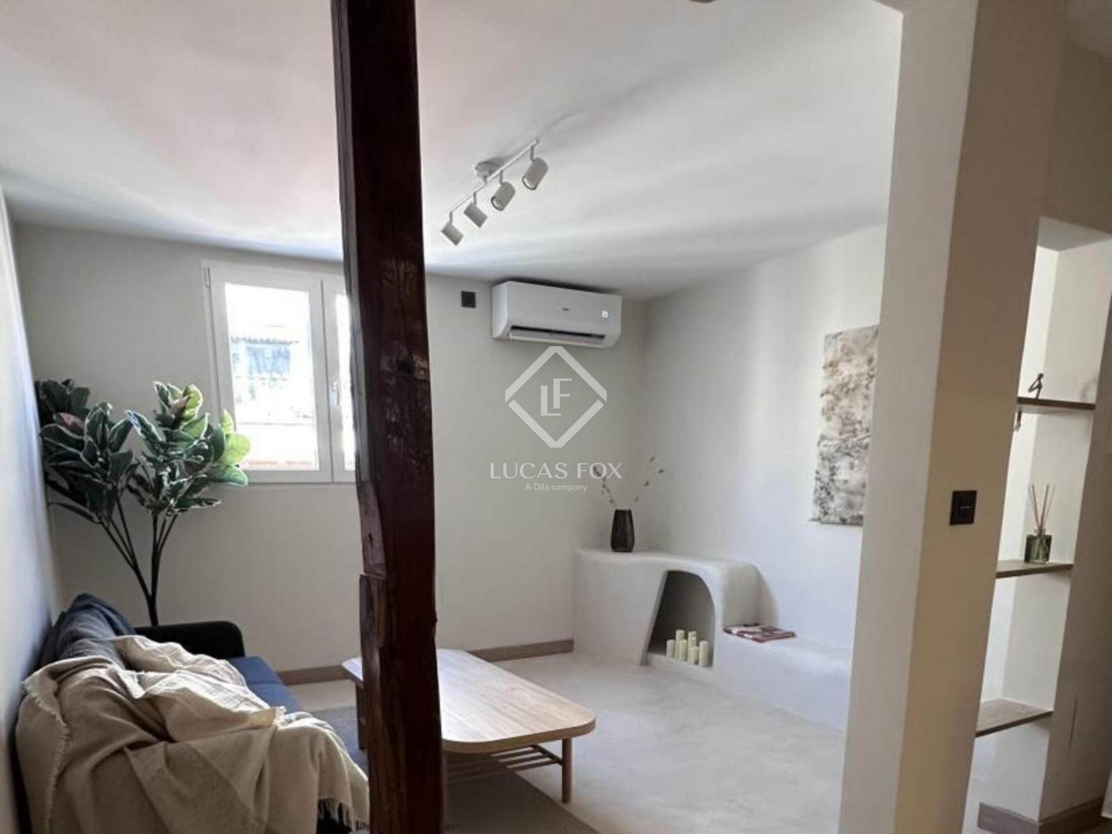 Exterior view of Flat for sale in  Madrid Capital  with Air Conditioner