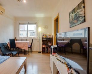 Living room of Flat for sale in  Barcelona Capital