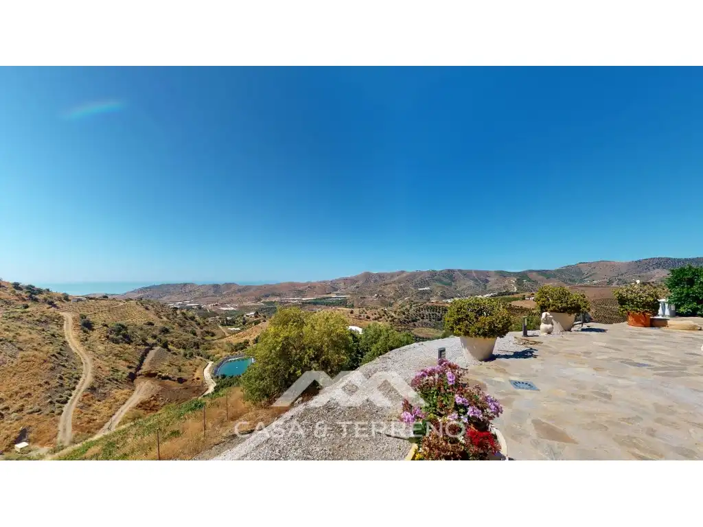 Commercial properties for sale in DS CAJIZ RURAL, Iznate
