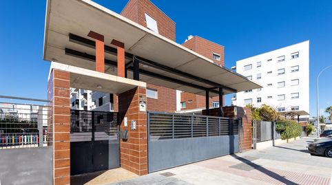 Foto 4 de Piso en venta en Avenida de Circunvalación, Carretera de Granada - La Alcazaba, Alhendín