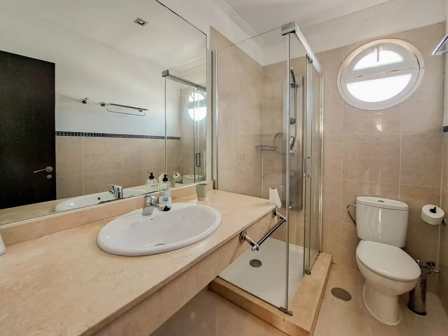 Bathroom of Houses for sale in Yaiza  with Air Conditioner, Terrace and Swimming Pool