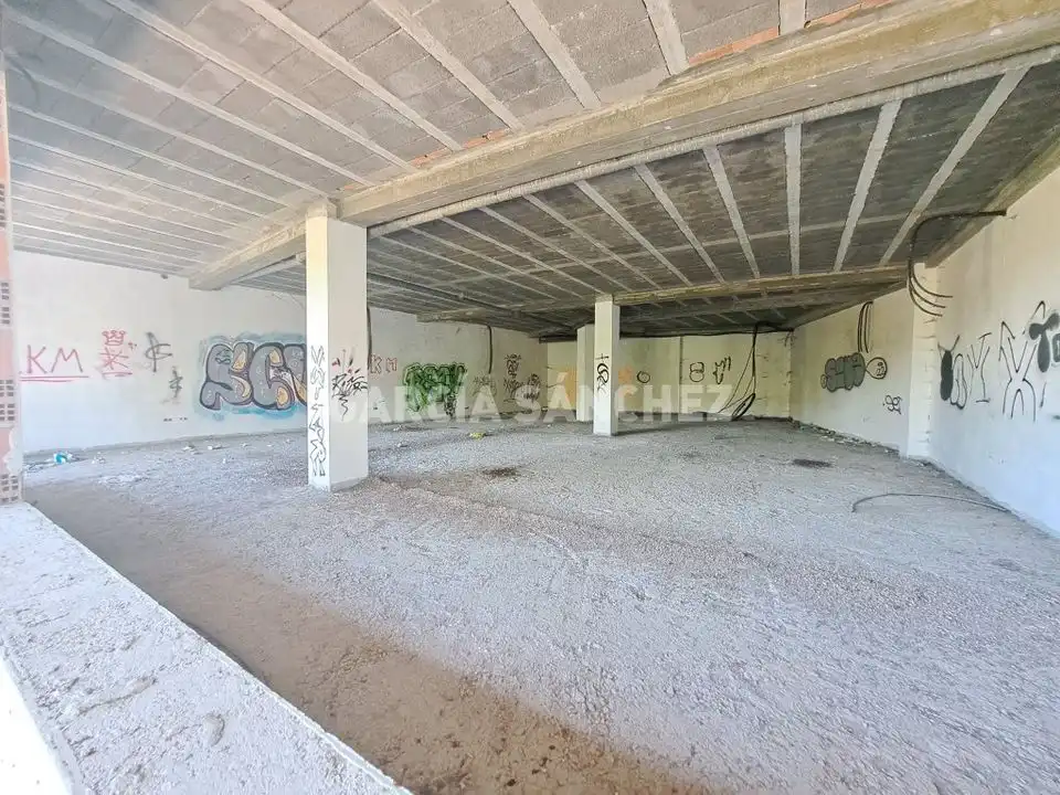 Gewerbefläche zum Verkauf in Calle Cimadevila, imagen 7