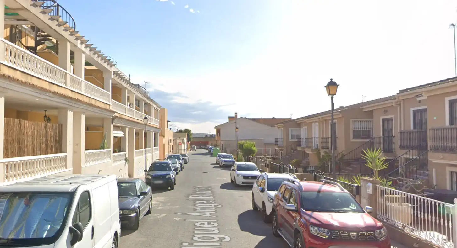 Casa en venta en Miguel Ángel Blanco, 5, imagen 3