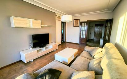 Living room of Flat for sale in León Capital   with Heating, Terrace and Balcony