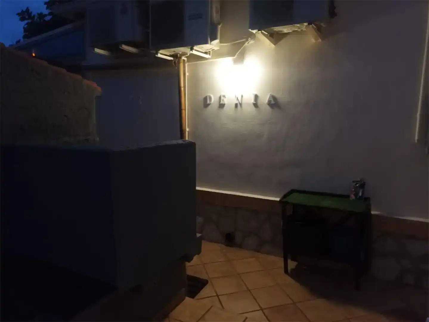 Casa o xalet de lloguer en Dénia amb Aire condicionat, Jardí privat i Piscina