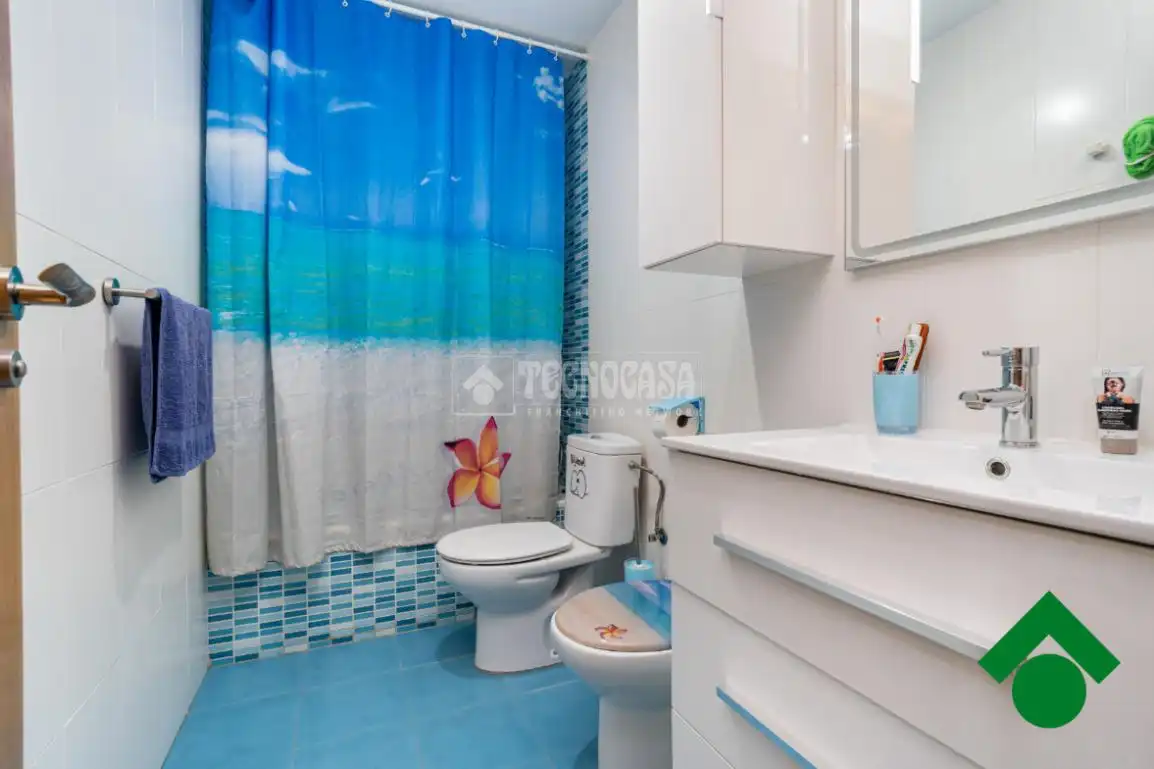 Bathroom of Detached homes for sale in Atarfe  with Air Conditioner and Terrace
